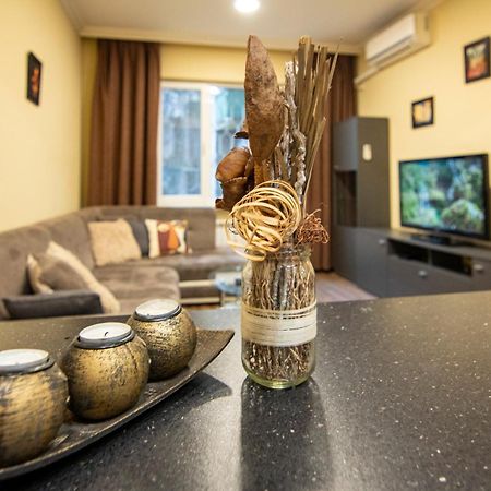 Comfort & Cozy Apartment In Sofia Center Экстерьер фото
